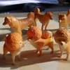 Estatuetas decorativas de cachorro amarelo/jardim de fadas gnome/decoração de terrário de musgo/artesanato/bonsai/garrafa de jardim/decoração de mesa de casa/estatueta/diy