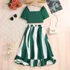 Ensembles de vêtements Mode Vêtements d'été Robe pour enfants filles 7-12 ans 2024 Puff manches courtes Green Top Stripe Jupes Deux pièces Ensemble de la plus haute qualité.