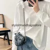 Schoudertassen Schattige persoonlijkheidstassen Meisjes oort Saped Crossbody andbags Cute Love Rivet Soulder Purse Clu Womens Small Soulder WalletsH24221