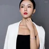 Charme pulseiras mengyi 925925 elegante e requintado zircão branco para mulheres menina luxo 8 em forma de jóias presente de festa de aniversário