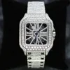 Trending Wrist Watch för män med VVS Clarity och GRA Certified Diamonds utformade i Moissanite Diamond bar på något OCN