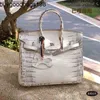 Designer väskor himalayan handväskor diamant spänne manuell vaxtråd platinum nil krokodil läder kvinnor hand si