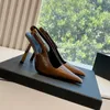 2024 New Lee Mirror Leather Slingback Sandal Slipper Stiletto klackar Spänne Kvinnors lyxdesigner Summer Sexig Party Dress Shoes Girl Loafer Evening High Heel 10cm