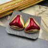 Orecchini a bottone Vintage Qingdao medio-antico ornamento triangolo geometrico smaltato placcato oro vino rosso stile gelido