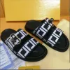 Designer chinelos sandálias de luxo sliders homens mulheres verão sandálias praia chinelos senhoras flip flops mocassins preto branco azul slides chaussures sapatos6