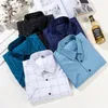 Herrklänningskjortor S-5xl Korean Slim Fit Plaid Kort ärm för mjuk bekväm design Young Thin Luxury Shirt Bluses Men kläder