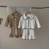 Kläderuppsättningar 7467 Baby Clothing Set 2023 Autumn Infant Shell Sticked Swit Suit Contrast Cardigan+ Bell Botts Casual Girls Two-Piece Suit