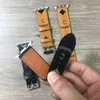 Applewatch için uygun S8 7 6 5 Strap Retro 38 40 42mm Evrensel Değiştirilebilir Kayış Tasarımcısı Deri Baskı 44 45mm Kadınlar Erkekler Unisex Saat Kayışı