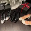 Stile Bianco Nero Sier New Mary Jane per le donne Moda Scarpe da sera da donna in vera pelle