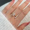 S925 Sterling zilveren sieraden ringen voor vrouwen Ring met hoge kwaliteit ijssuiker Hand ingelegd Super sprankelend licht luxe champagne gesloten ring