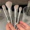 Pennello per trucco di lusso 14 pezzi di cosmetici per ragazze spazzole per faccia set blush ombretti per occhio di bellezza di bellezza strumenti di bellezza con un sacchetto