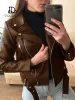 Jackor Kvinnor Coat Autumn Winter Oversize Pu Jacket Short Slim Show tunnhet LAPEL MOTORCYCLE TOPS Casual Faux Leather Women's Jacket