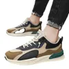 Forrest Gump Mens Buty jesień 2024 NOWOŚĆ MĘŻCZYZN Casual Running and Sports Buty Autumn Style z tatusiami modne buty