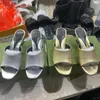Slip-On Summer Heeled Sandals äkta läder Sole Casual Shoes Open Round Toe Interlocking Slipper Women Luxury Designers Factory Factwear With Box