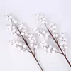 Dekorativa blommor DIY för julår Artificial 5 Forks White Floral Art Berry Stems Branches Snow Tree Fruit Plant