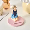 Hooks Mobile Telefon Holder Desk Stand Girl Statue Söta figurer Cellprydnadshartsdekorationstillbehör