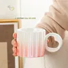 Tasses 280ml nacrée glaçure dégradé tasse en céramique poignée en forme d'amour haute valeur d'apparence tasse colorée cadeau de café créatif