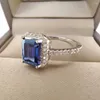 Klaster Pierścienie Luomansi Deluxe 2ct 6x8mm Blue Moissanite Stone Ring Pierścień Women GRA Certyfikat Solid S925 Srebrna biżuteria rocznica Prezenta