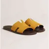 Slippers Fashion Summer Luxury Измир Сандалии обувь для туфли телякоть кожаные мужские тапочки скользит на пляже слайд-квартиры мальчики шлепанцы сандалии Eu38-46 Оригинал