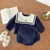 Zestawy odzieży Nowe w jesieni Dzieci Baby Dziewczyny Pełny rękaw przywódca marynarki wojennej Niedźwiedź Top T-shirts+Solid Shorts Toddler Infant Cotton Ubrania Zestaw 2PCS