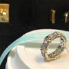 Pierścień projektant S925 Srebrny Krzyż Pełny kryształowy klaster palec dla kobiet biżuteria modowa