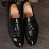 Dress Shoes Men Winter Italian Fashion Snake Skin Brogue Leather Oxford Tassel Slip On Pointed Toe Designer Male Formal Cool Footwear