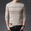 Maglioni da uomo di marca 2024 autunno moda casual uomo pullover lavorato a maglia a righe maglione maschile abito slim jersey abbigliamento