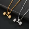 Collane US7 Nuovo in collana maschile Collare Palestra Fitness Bilanciere Ciondolo Ottone ghiacciato Cubic Zirconia Rapper Fascino Gioielli Hip Hop