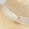 Designer palha balde chapéu luxo aba larga chapéu de praia das mulheres cabido verão masculino casual grama trança letras de ouro fivela moda sunhat