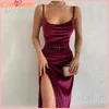 Grundläggande avslappnade klänningar Cakulo Velvet Swing Collar Sleeveless Slip Sexig slits Maxi Dress 2023 New Fashion Evening Party Women Elegant Streetwear Y2K T240221