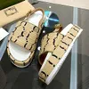 Designer-Slides mit goldenen Schnallen für Damen, elegante Sommer-Luxus-Slides, Top-Mode, Leder-High-Heels, klobige 5 cm, Party- und Bankett-Slideschuhe OCUZ