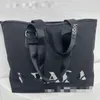 Ny Internet Celebrity Sports Fitness Bag Oxford Tyg Portable Yoga påsar stor kapacitet axelmamma väska