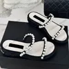 24SS Womens Slipper Slip on Sandals Designer Chunky Pltform Heels 3cm/7cm Slides Camellia Pearl Matelasse Meanted Muels Muels Outdoor Leasure Shoe مع أكياس الغبار