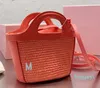 2024 Die Einkaufstasche Frauen Designer-Tasche Frauen Mini Stroh Weben Einkaufstaschen Luxushandtasche Damenmode Klassische Geldbörsen Handtaschen