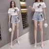 2024 neue frauen 3D Gestickte Blume Sommer Denim Shorts Frauen + 3d Blume Pullover Kurzarm T-shirt frauen