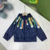 Luxuriöse Kinderjacken, Kapuzen-Sonnenschutzkleidung für Kinder, Größe 100–160, bunter Meteor-Design-Babymantel, Jungen- und Mädchen-Oberbekleidung, 24. Februar 2020