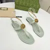 Dames Slippers Designer Schoenen Clip Teen Sandalen Slippers Luxe goederen Metalen letters Leren platte pantoffels 35-42