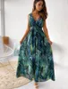 Casual Dresses 2024 Summer Dress Fashion V-Neck elegant tryckt ärmlös rygglöst remsemester lång maxi vestidos