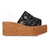 Woody Wedges Espadrilles Designer dames Pluizige pantoffels Linnen bont Woodys Slippers beroemde dames instappers Fuzzy harige muilezeltas Slippers Rubberen zool Sandalen Muilezelschoenen