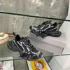 Дизайнер Balencigs Модная повседневная обувь Роликовые коньки 2024 Новый Париж Семья 8.0 Поколение Папа Обувь Мужская и женская толстая подошва Старая шнуровка Пара Спорт 8GMU