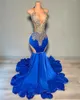 Royal Blue Halter Long Prom -klänningar för svarta flickor med pärlor med kristall födelsedagsfestklänningar sjöjungfru aftonklänning robe de bal