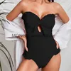 Kobiety w kąpielach Seksowne Bandeau Front krawat solidne czarne białe marszczenia bez ramiączek One Piece Swimsuit 2023 Wycięcie plaży Kąpiel Suitsh24222