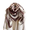 Grand foulard carré en cachemire pour femmes, nouveau col d'hiver de haute qualité, à la mode, épais et chaud, polyvalent