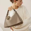 Dams hobo axelväska designer satchel väska äkta läder messenger lyx crossbody väska underarm väska klassiker koppling handväskor handväska