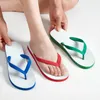 Met doos Mode Zachte zool Antislip Effen kleur Slippers Slippers Strandschoenen Zomersandalen Muilezels Huis