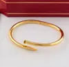 Femme Bracelet Gold Designer Bijoux Vis Bangle 6 mm Titanium Steel Brangle Couple Jewel avec Bracelets de tournevis Bracelet de haute qualité Femmes Men de haute qualité