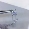 925 Gümüş 2 CT Mükemmel kesim d Moissanit kolyeler Kolyeler Diamond Test Yuvarlak VVS1 Moissanite Kolye Bildirimi Takı