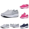رجال النساء الرياضة الجري أحذية أعلى جودة التنفس شبكة ثلاثية سوداء البحرية الأزرق الوردي زيادة في الهواء الطلق زيادة المتسابقين أحذية أحذية أحذية حذاء 35-41 WQLACHS007