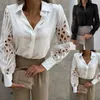 Kvinnors blusar White Lace Patchwork Camisa Top Mujer Spring Summer Casual Long Sleeve Shirts For Women 2024 Vintage Hollow Out Button