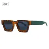 Lunettes de soleil Nouveau rétro classiques carrés lunettes de soleil pour femmes hommes mode marque de luxe Vintage cadre lunettes de soleil moderne femme mâle nuances UV40L2402